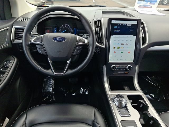 Certified 2024 Ford Edge SEL AWD/4WD image 11