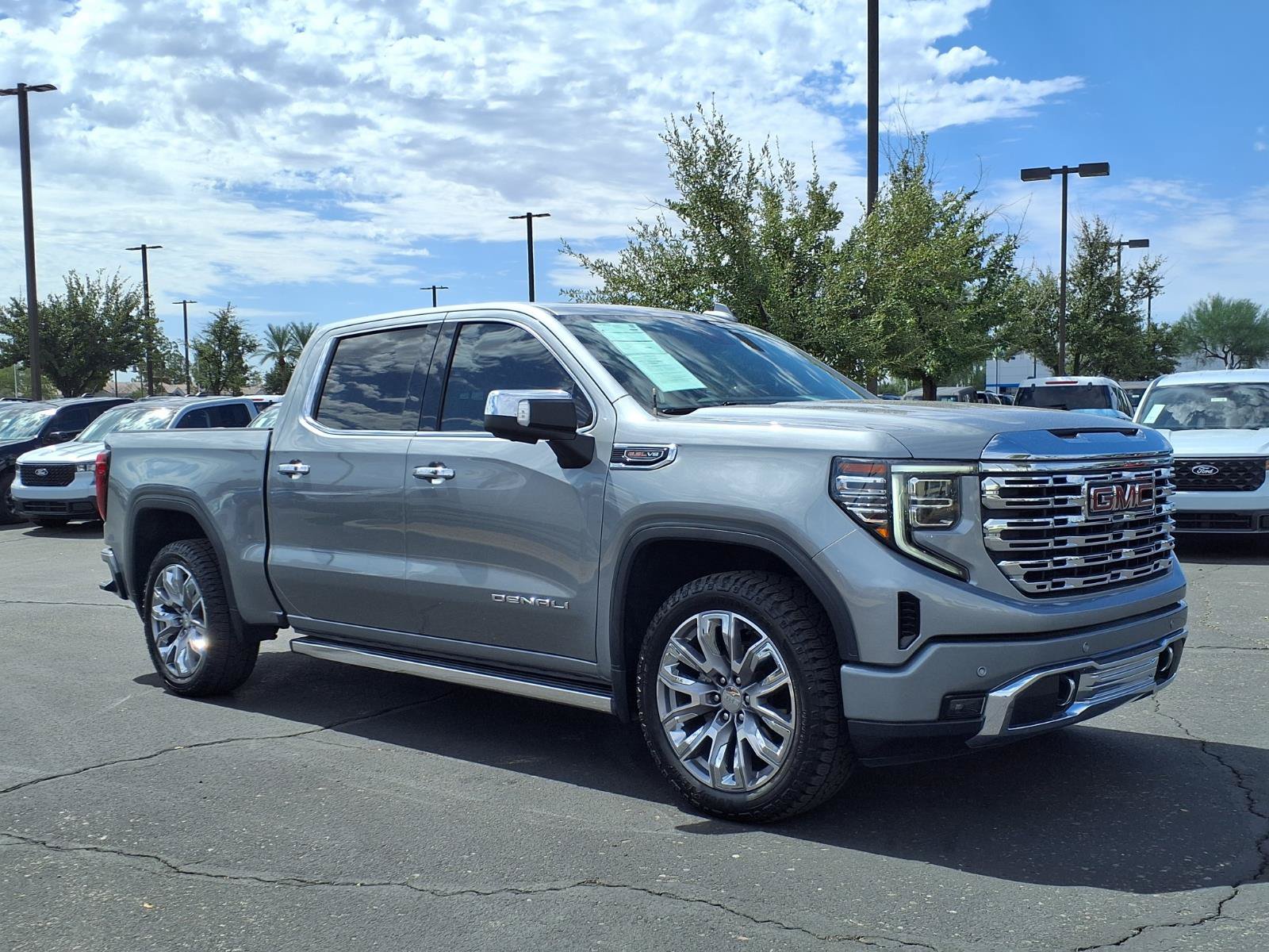 Used 2024 GMC Sierra 1500 Denali w/ Denali Reserve Package AWD/4WD image 8
