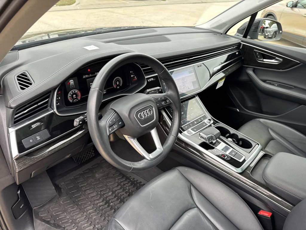 Used 2023 Audi Q7 3.0T Premium Plus w/ Premium Plus Package image 21