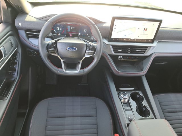Certified 2025 Ford Explorer ST-Line image 16