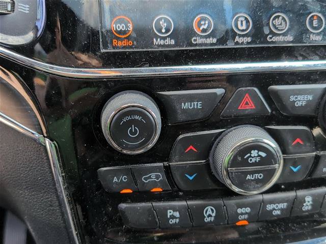 Used 2019 Jeep Grand Cherokee Limited AWD/4WD image 26