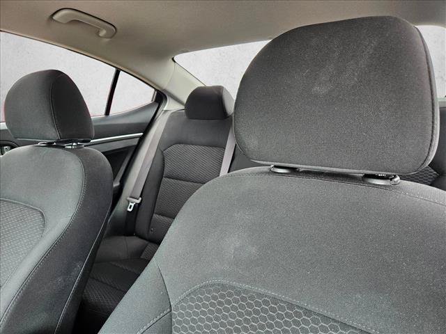 Used 2020 Hyundai Elantra SEL w/ Cargo Package (C1) FWD image 11