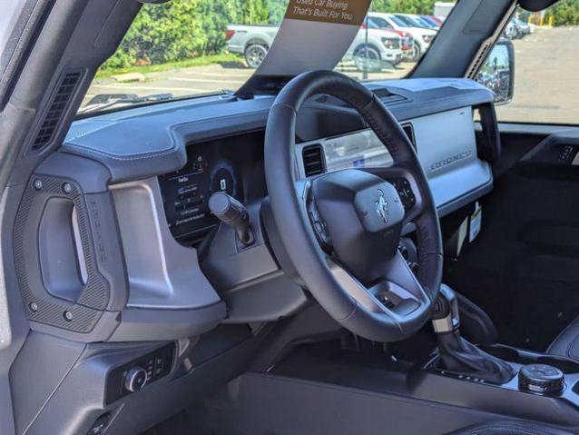 Certified 2026 Ford Bronco Outer Banks w/ Sasquatch Package AWD/4WD image 14