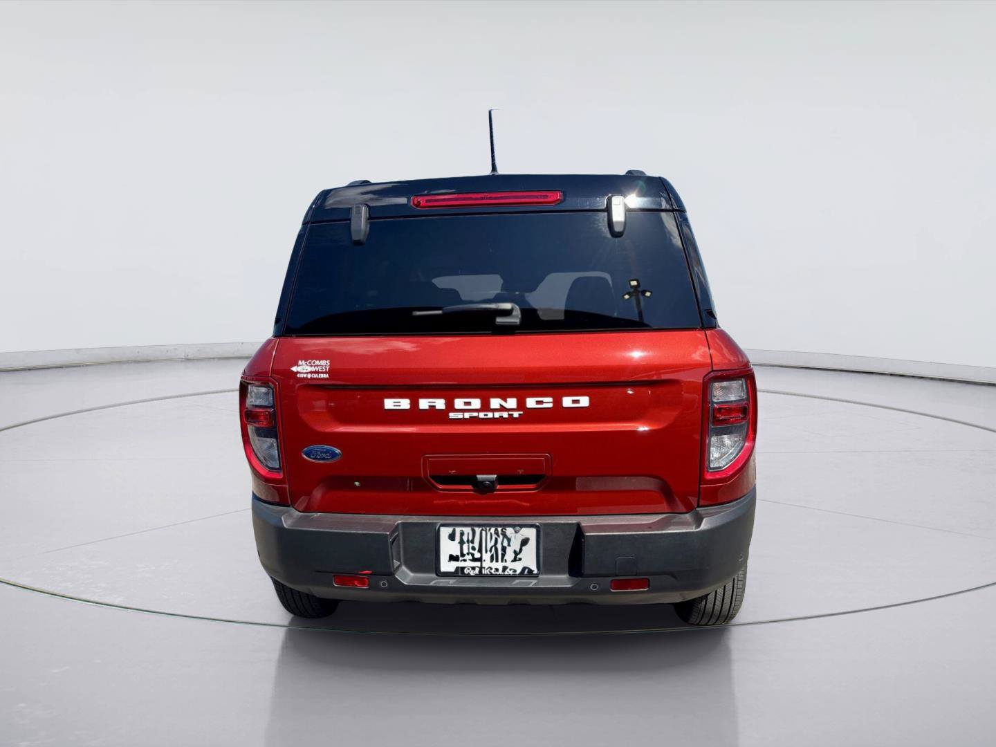 Certified 2024 Ford Bronco Sport Outer Banks w/ Tech Package AWD/4WD image 6