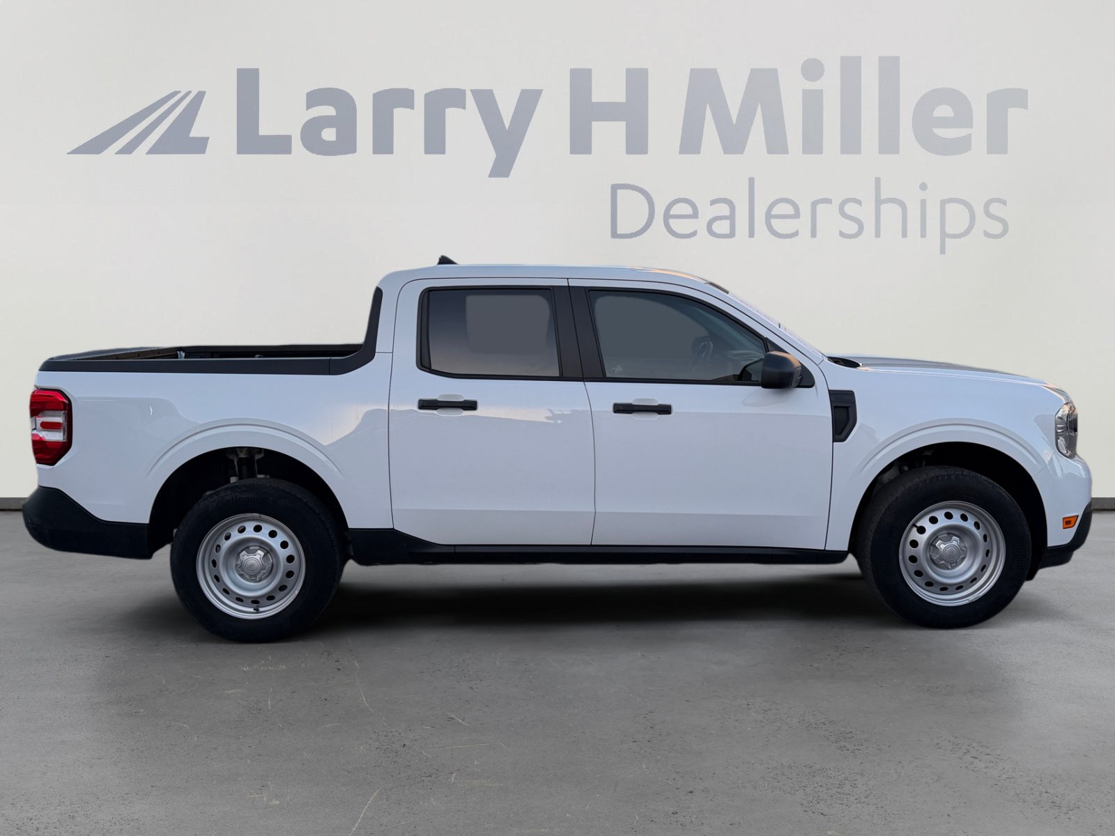 Certified 2024 Ford Maverick XL FWD image 6