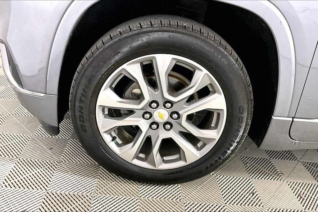 Used 2020 Chevrolet Traverse Premier FWD image 7