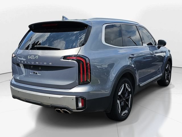 Used 2024 Kia Telluride EX FWD video 3