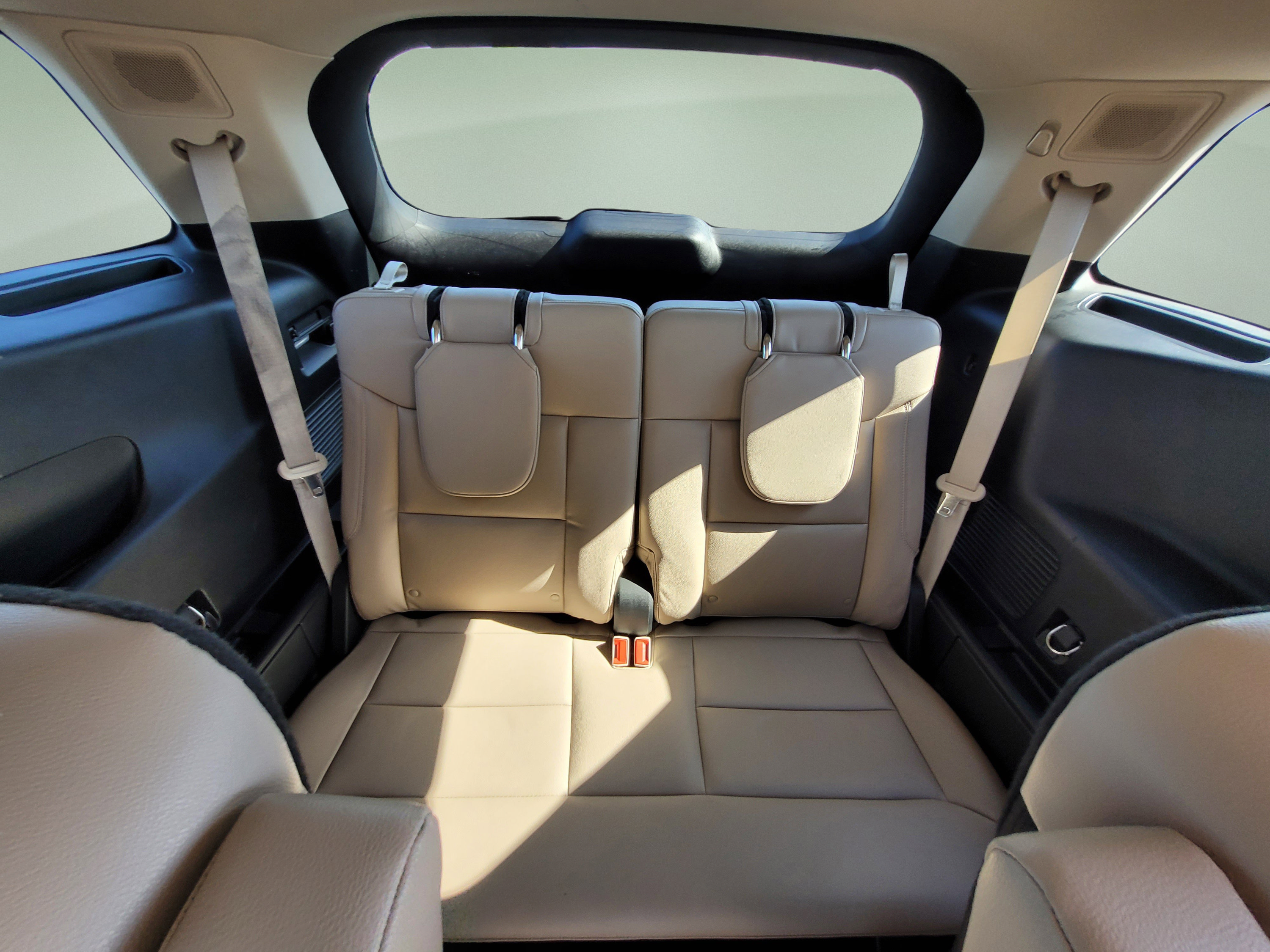 Certified 2022 Ford Explorer Limited AWD/4WD image 16