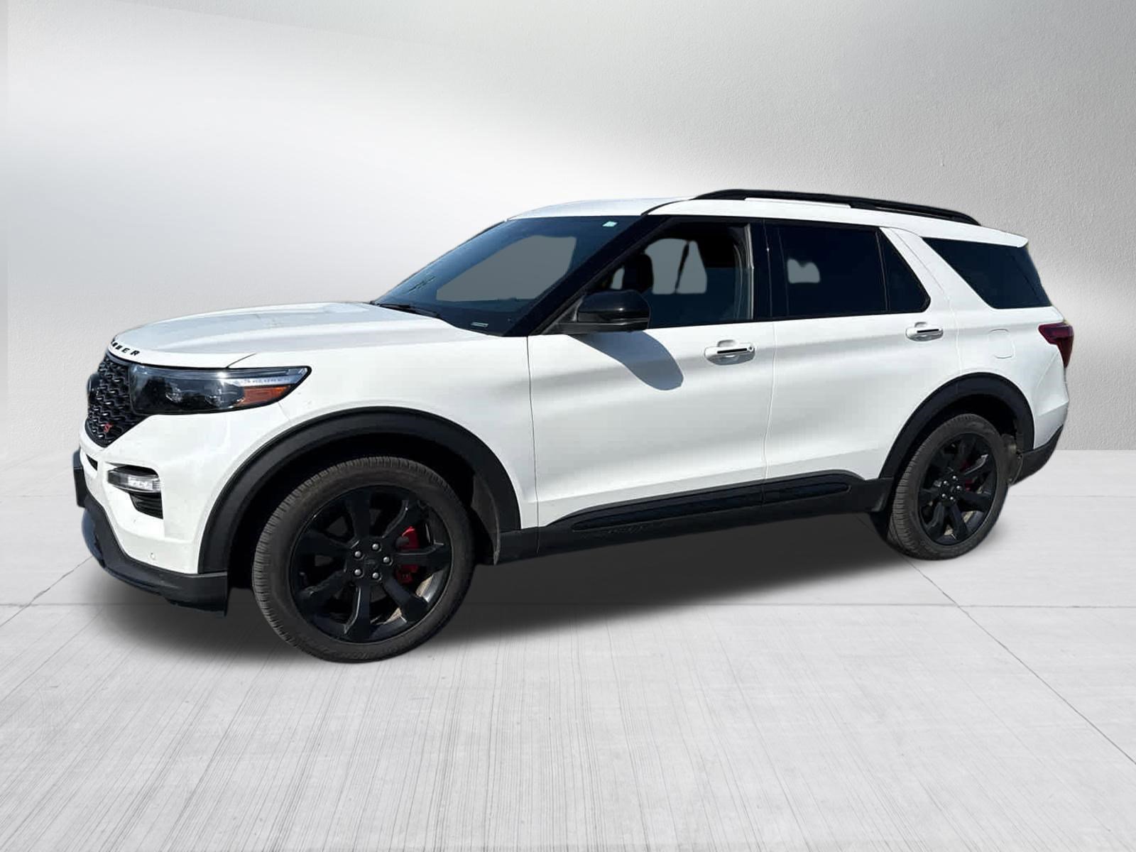 Certified 2023 Ford Explorer ST w/ Equipment Group 401A AWD/4WD image 5