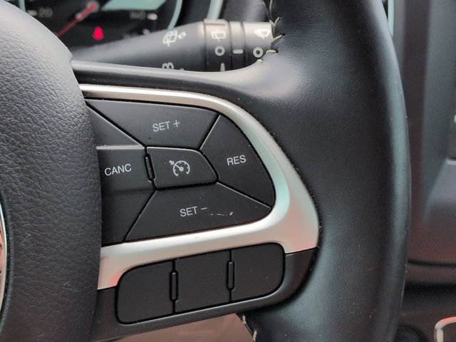 Used 2020 Jeep Compass Latitude FWD image 24