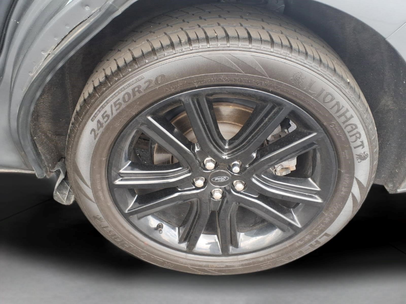 Certified 2023 Ford Edge ST-Line AWD/4WD image 16