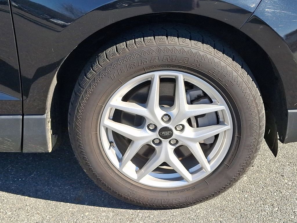 Certified 2023 Ford Edge SEL AWD/4WD image 8