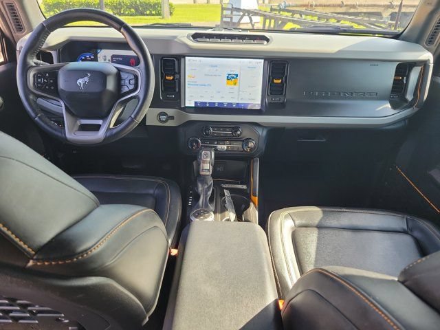 Certified 2022 Ford Bronco Badlands AWD/4WD image 18