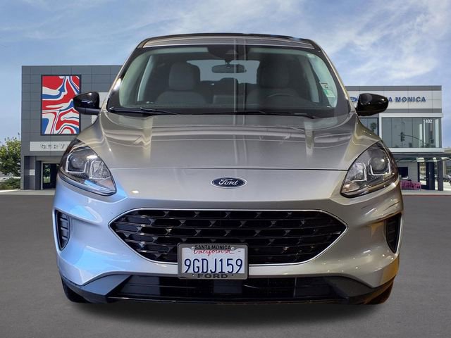 Certified 2022 Ford Escape SE w/ SE Sport Appearance Package FWD image 2