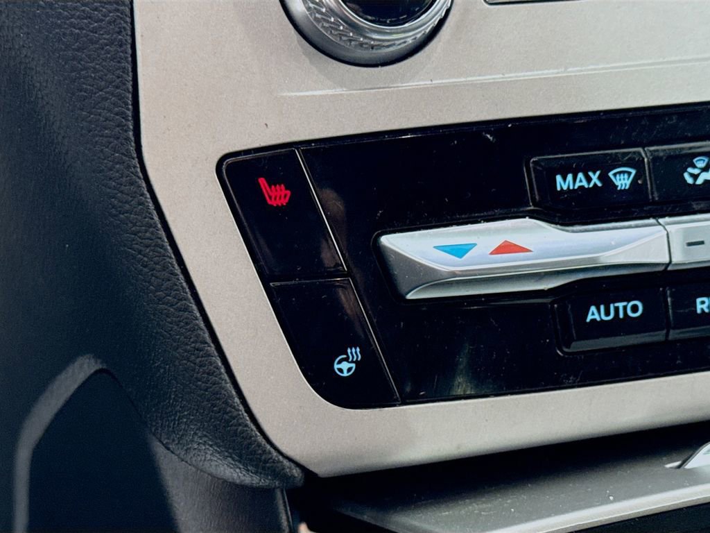 Certified 2024 Ford Explorer XLT w/ Equipment Group 202A image 23