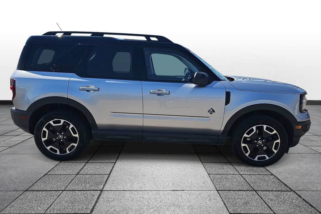 Certified 2022 Ford Bronco Sport Outer Banks w/ Tech Package AWD/4WD image 4