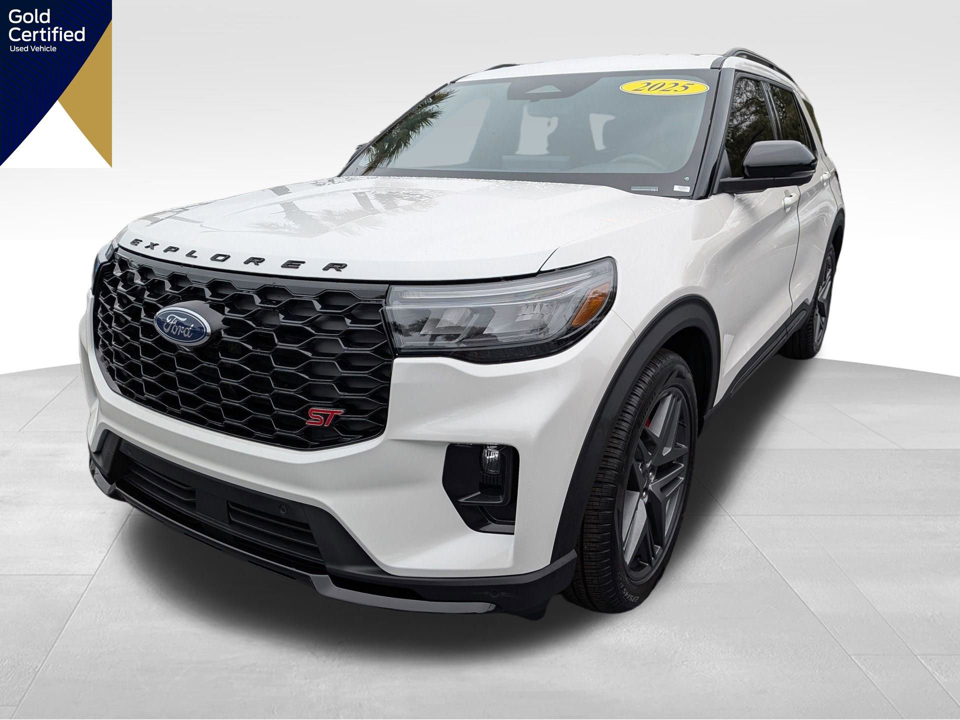 Certified 2025 Ford Explorer ST image 11