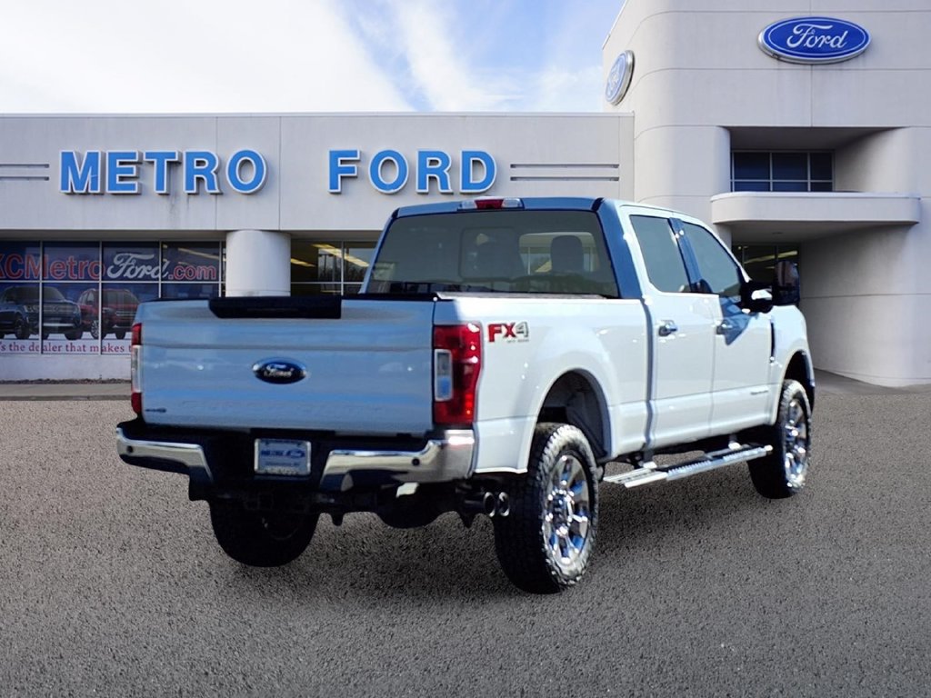 Certified 2019 Ford F250 Lariat w/ Lariat Ultimate Package AWD/4WD image 3