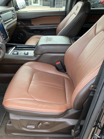 Certified 2023 Ford Expedition Max King Ranch image 6
