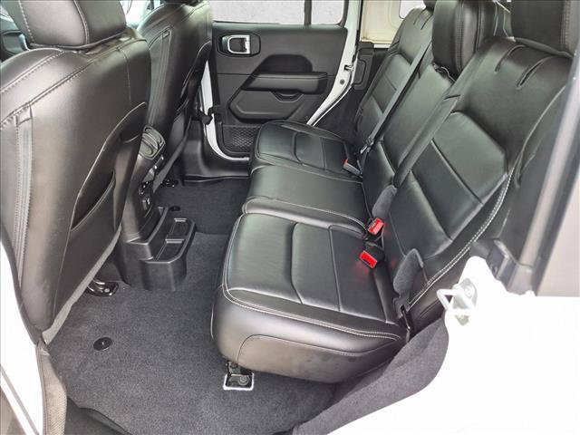 Used 2021 Jeep Wrangler Unlimited Sahara AWD/4WD image 22