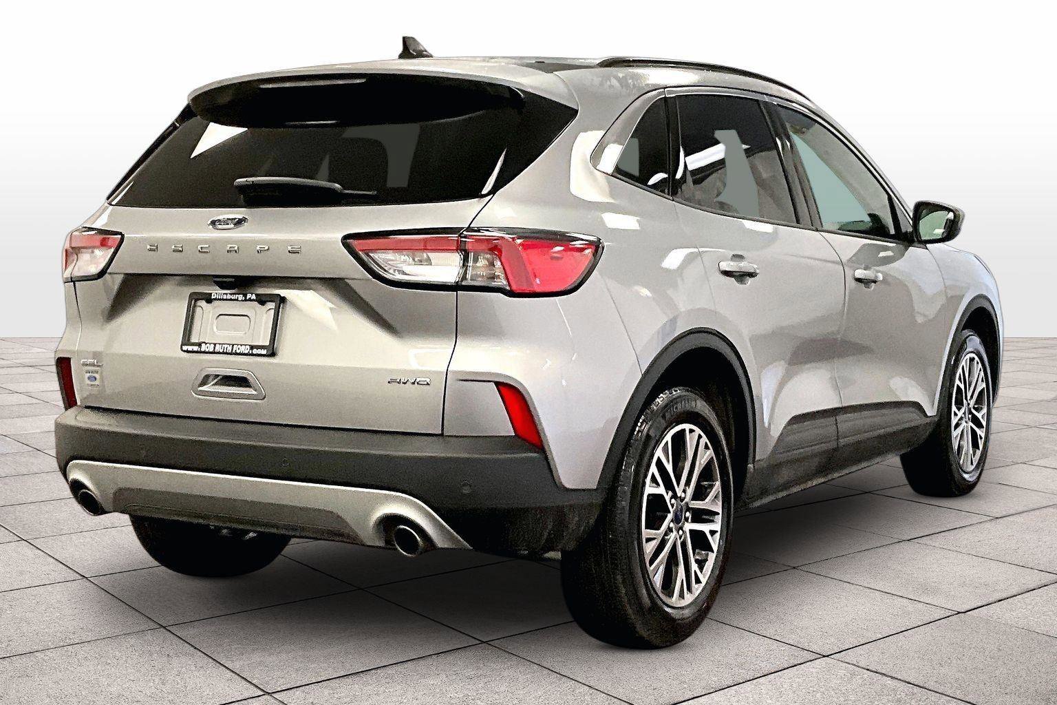 Certified 2022 Ford Escape SEL image 11