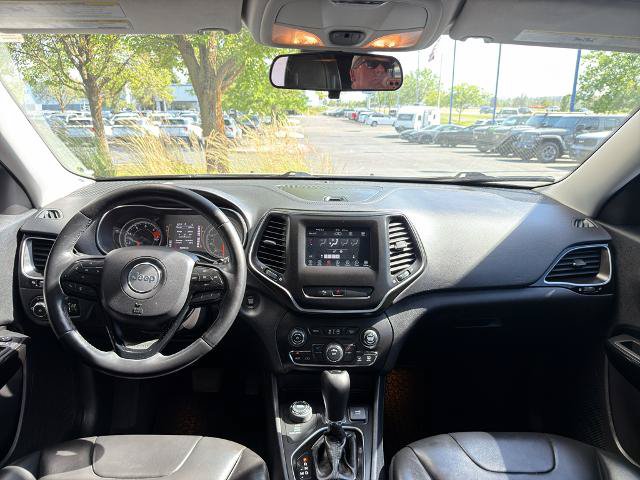 Used 2020 Jeep Cherokee Latitude Plus AWD/4WD image 29