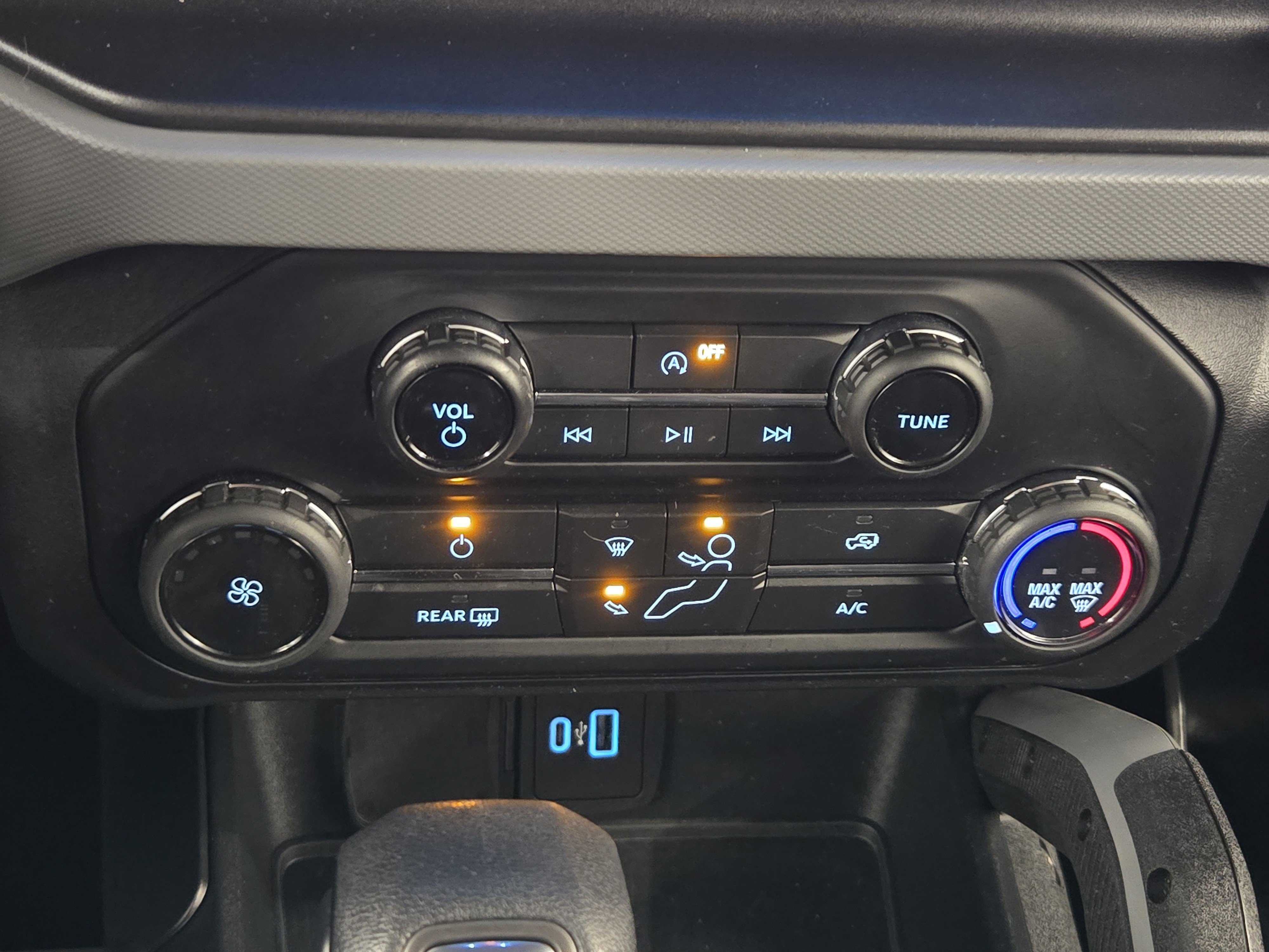 Certified 2021 Ford Bronco 2-Door w/ Sasquatch Package AWD/4WD image 20