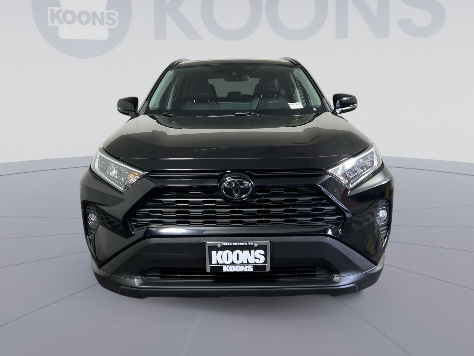 Used 2021 Toyota RAV4 XLE Premium AWD/4WD image 4