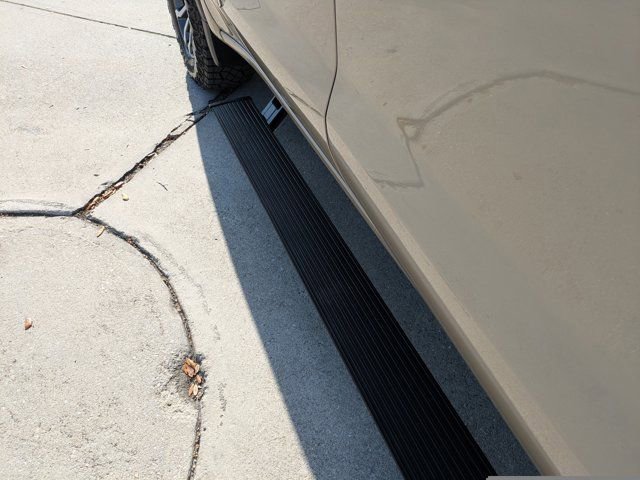 Used 2022 GMC Sierra 1500 AT4 w/ AT4 Premium Package image 14