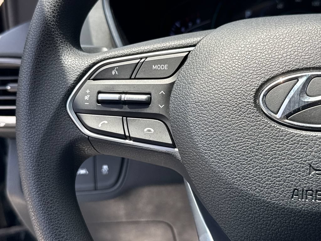 Used 2019 Hyundai Santa Fe SEL FWD image 16