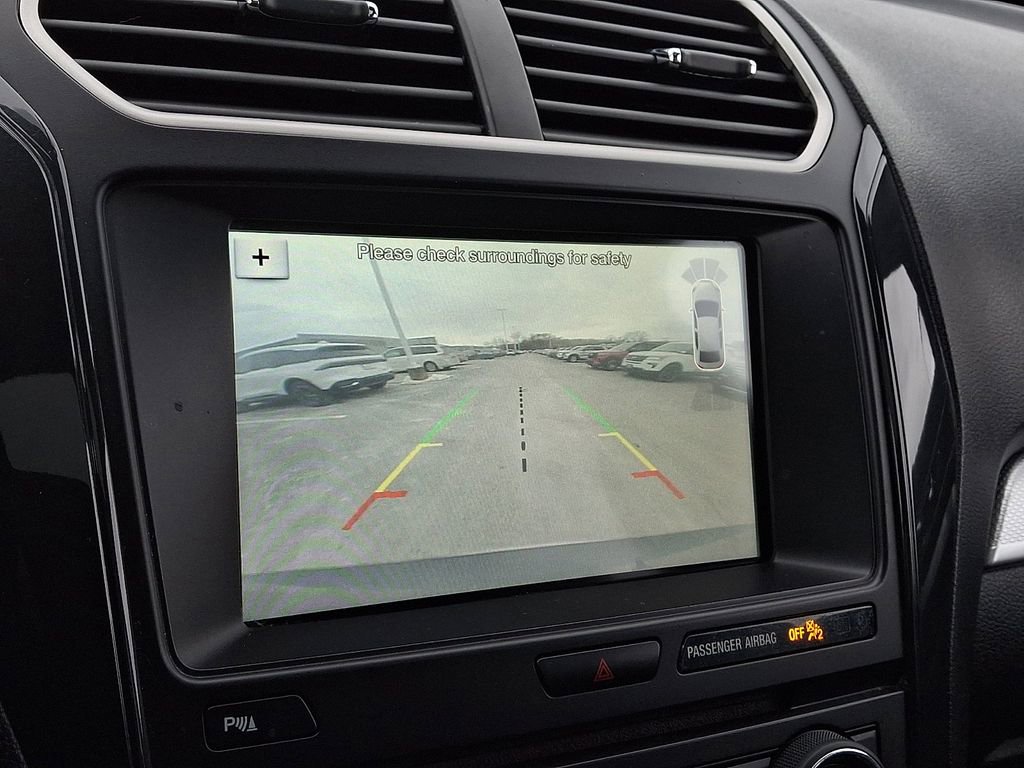 Certified 2017 Ford Explorer XLT w/ Equipment Group 202A image 20