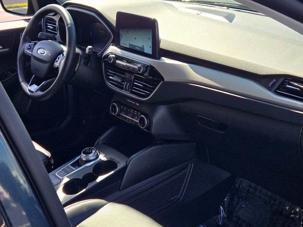 Certified 2022 Ford Escape SEL w/ Technology Package image 7