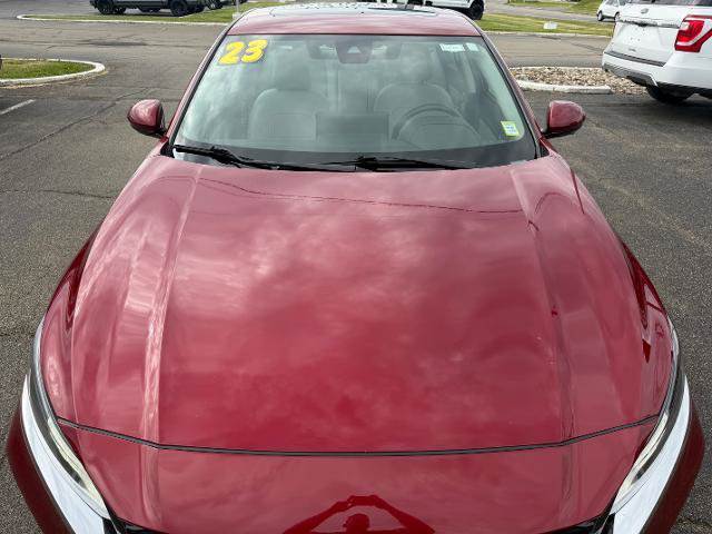 Used 2023 Nissan Altima 2.5 SL AWD/4WD image 5