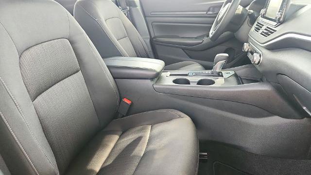 Used 2024 Nissan Altima 2.5 S image 29
