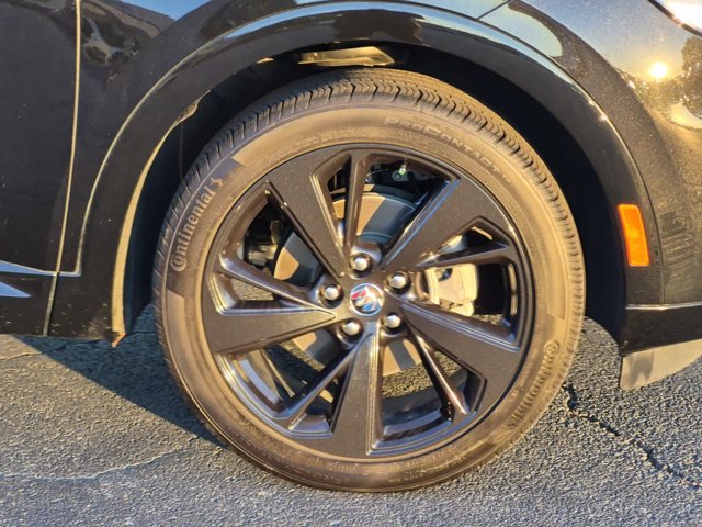 Used 2023 Buick Envision Essence w/ Technology Package I AWD/4WD image 11
