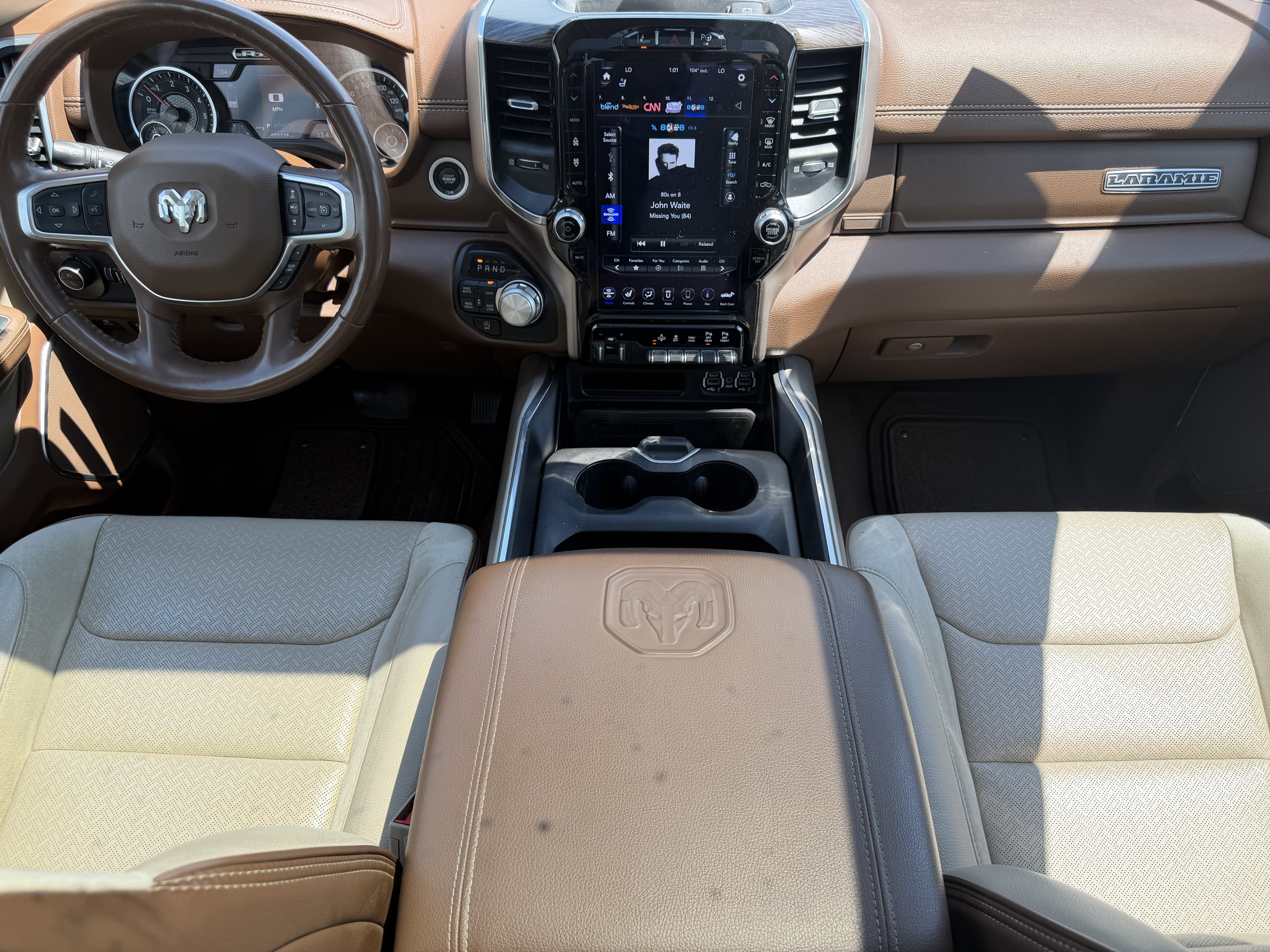 Used 2020 RAM 1500 Laramie AWD/4WD image 9