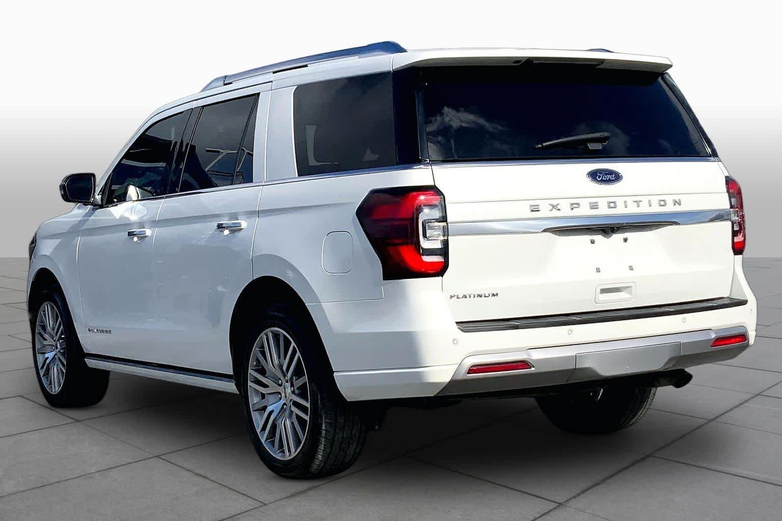 Certified 2023 Ford Expedition Platinum RWD image 12