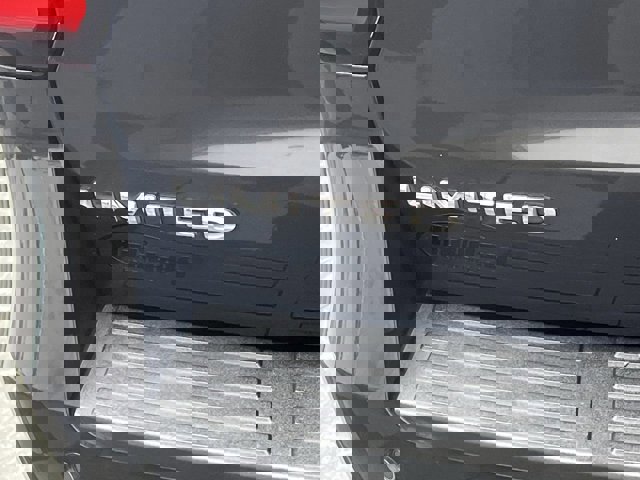 Certified 2024 Ford Expedition Limited image 37