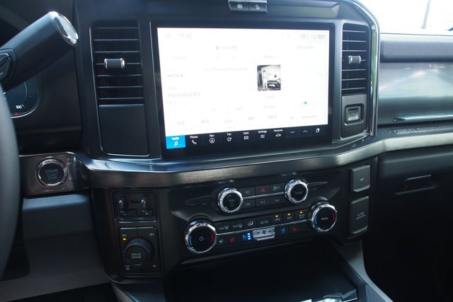 Certified 2026 Ford F250 Lariat w/ Chrome Package AWD/4WD image 24