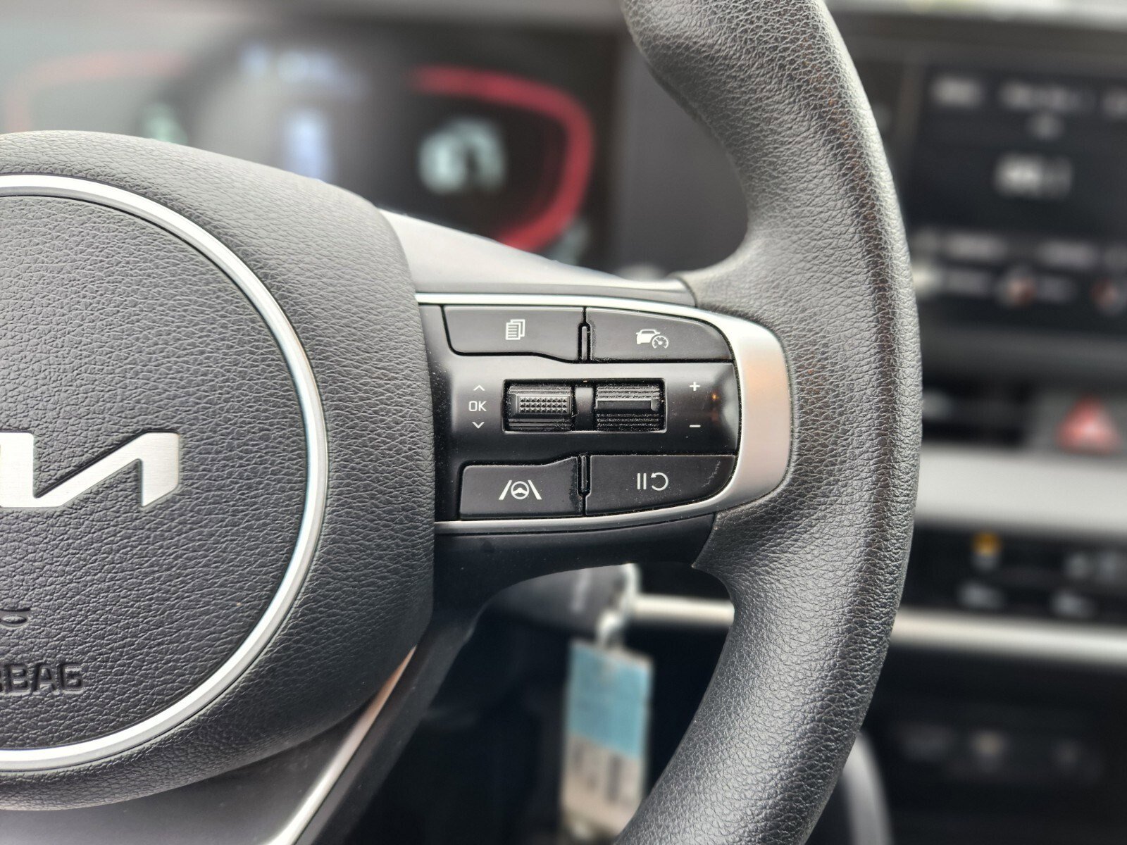 Used 2024 Kia Sportage LX image 28