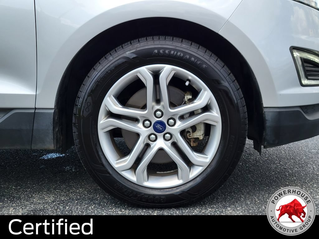 Certified 2018 Ford Edge Titanium FWD image 11