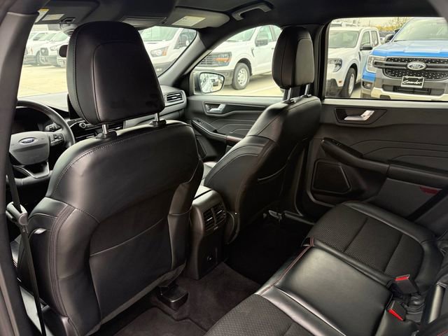 Certified 2025 Ford Escape ST-Line image 11