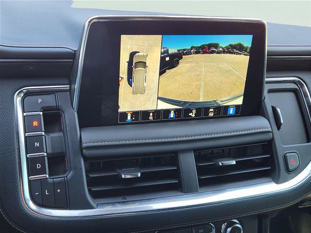 Used 2024 GMC Yukon AT4 w/ Technology Package AWD/4WD image 17