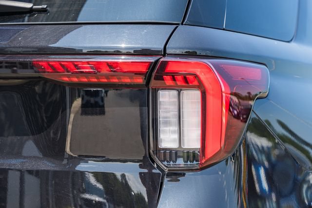 Certified 2026 Ford Explorer ST-Line AWD/4WD image 11