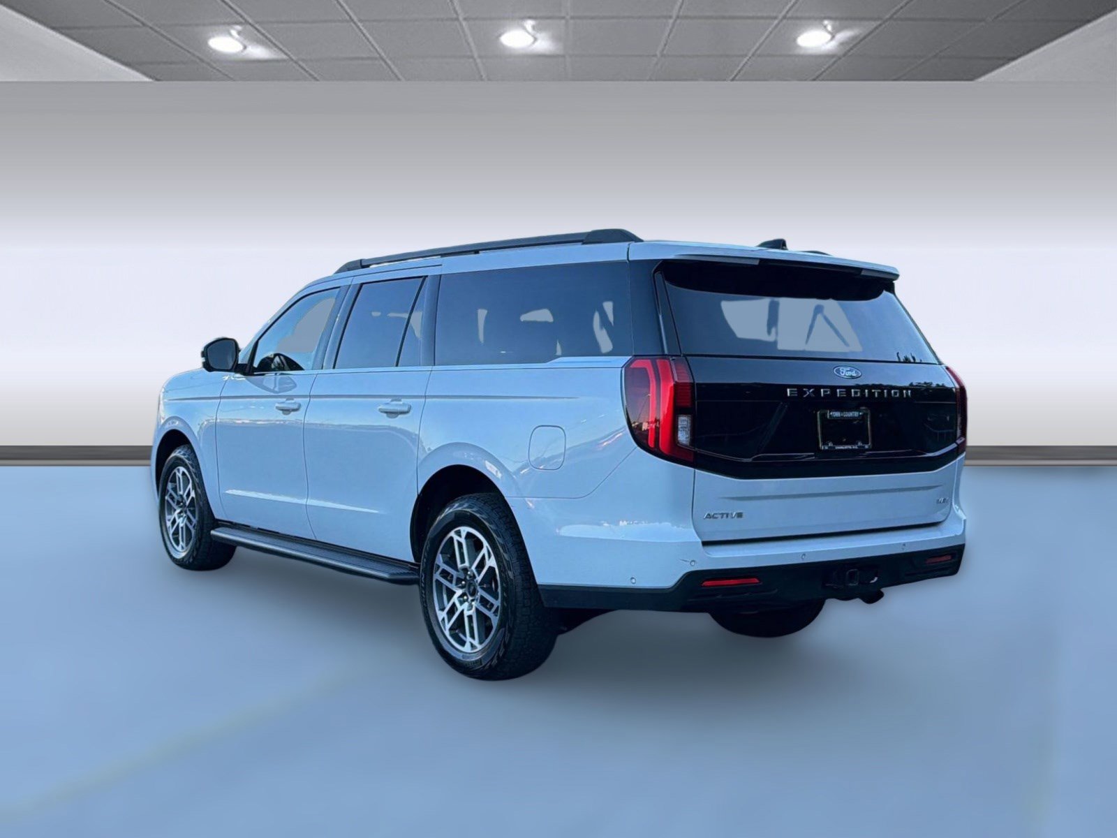 Certified 2025 Ford Expedition Max Active AWD/4WD image 3
