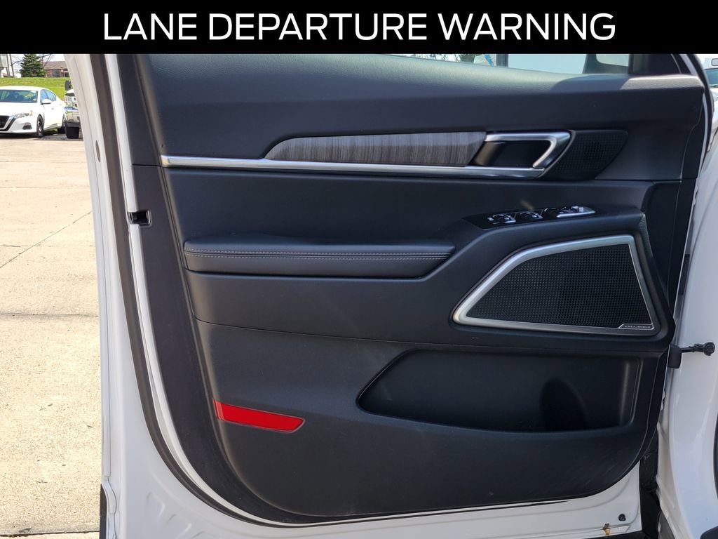 Used 2024 Kia Telluride EX w/ EX Captain's Chair Package AWD/4WD image 20