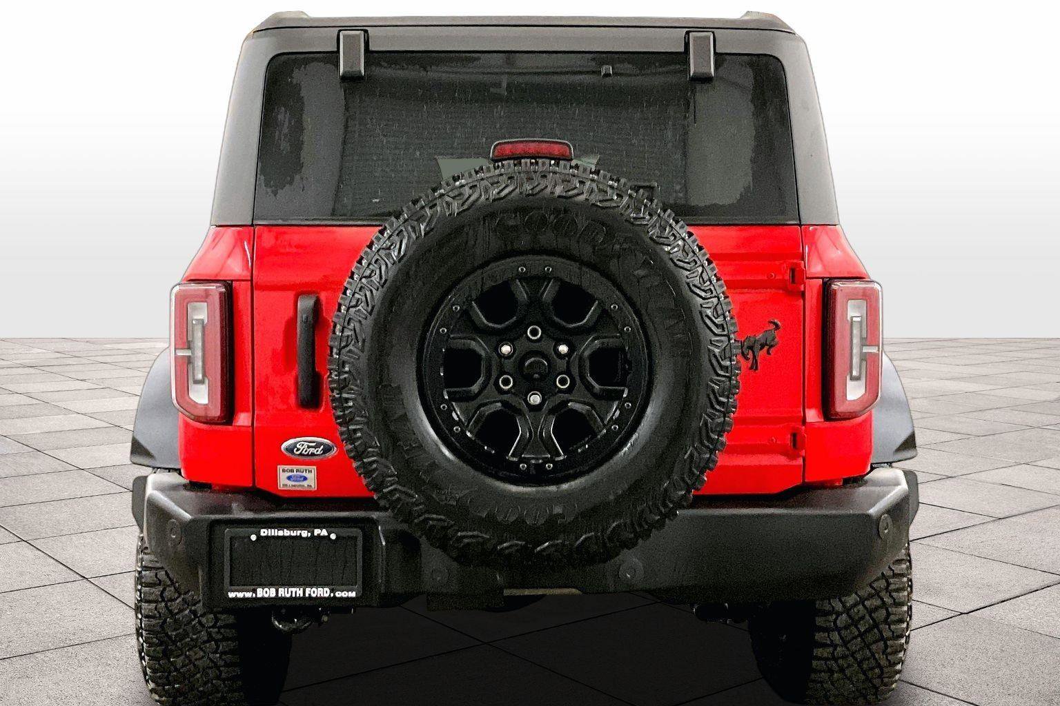 Certified 2024 Ford Bronco Wildtrak image 4