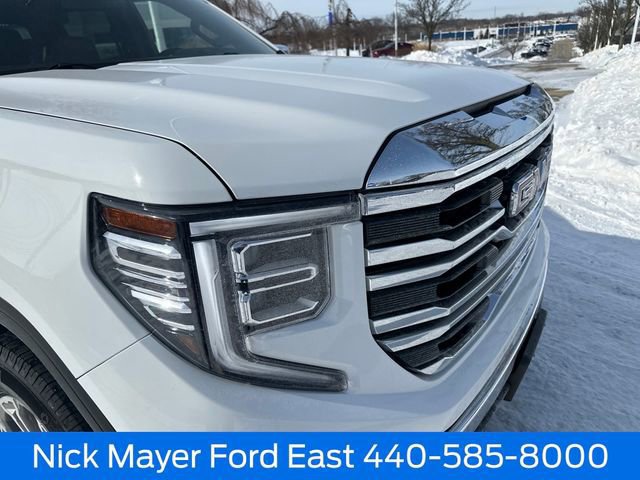 Used 2025 GMC Sierra 1500 SLT AWD/4WD image 10