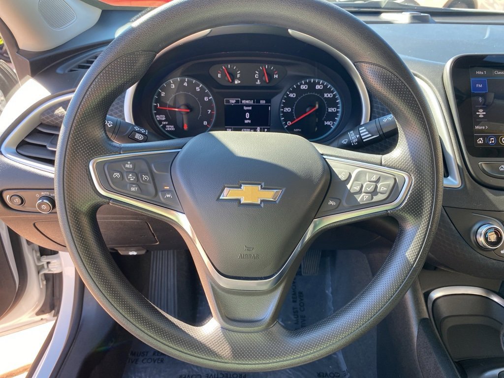 Used 2024 Chevrolet Malibu LT image 25