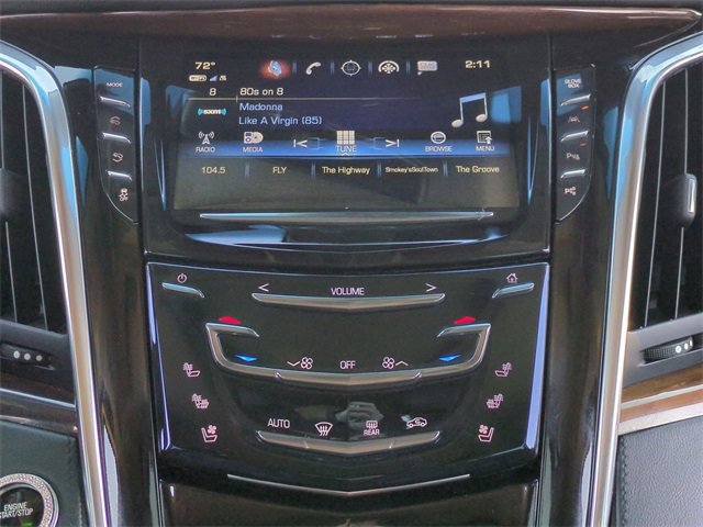 Used 2018 Cadillac Escalade Premium Luxury image 18